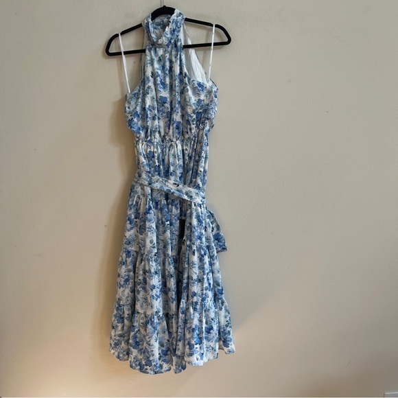 NWT Lulus Breezing Through White Floral Print Tiered Halter Midi Dress Medium - Picture 7 of 7